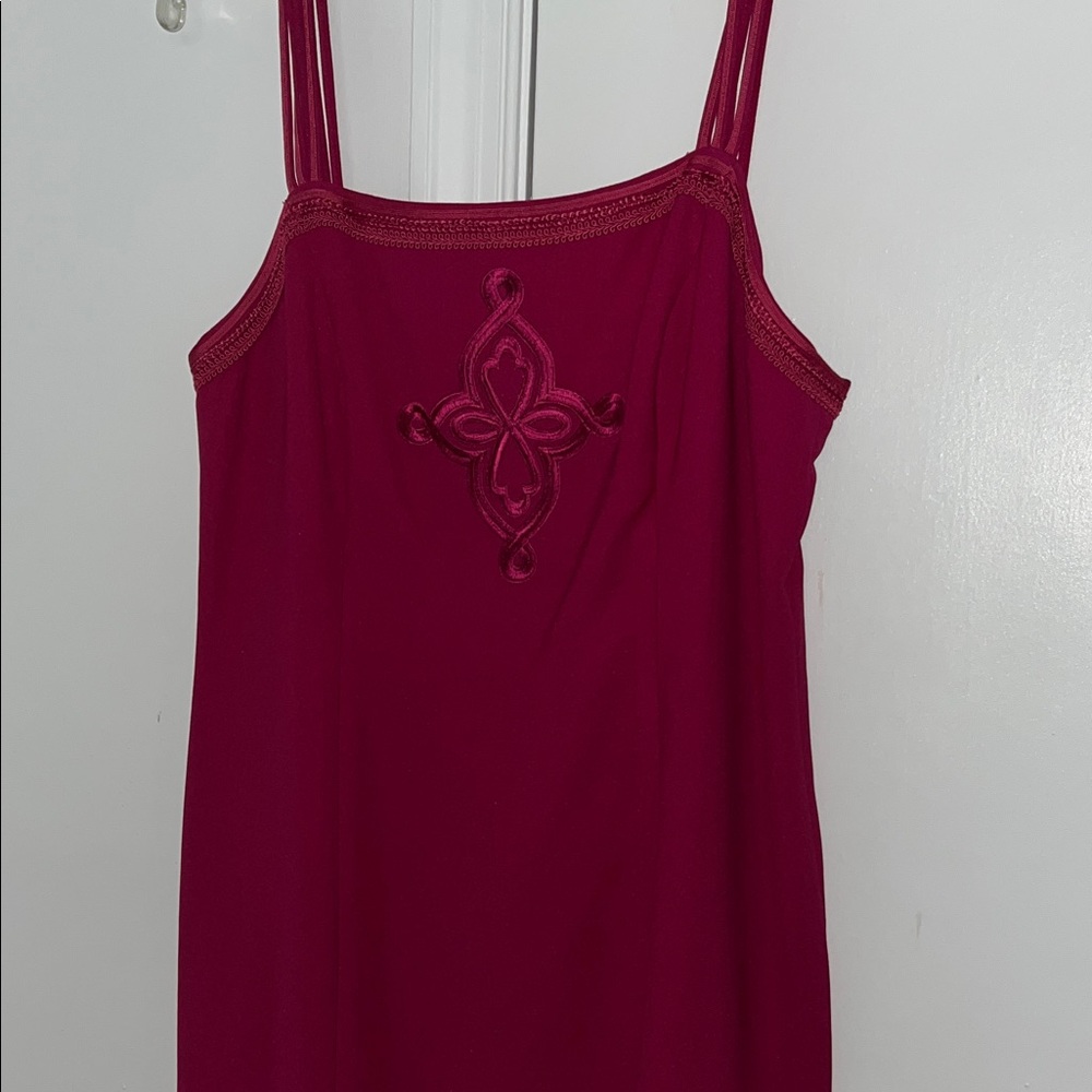 Elegant Red Sleeveless Dress